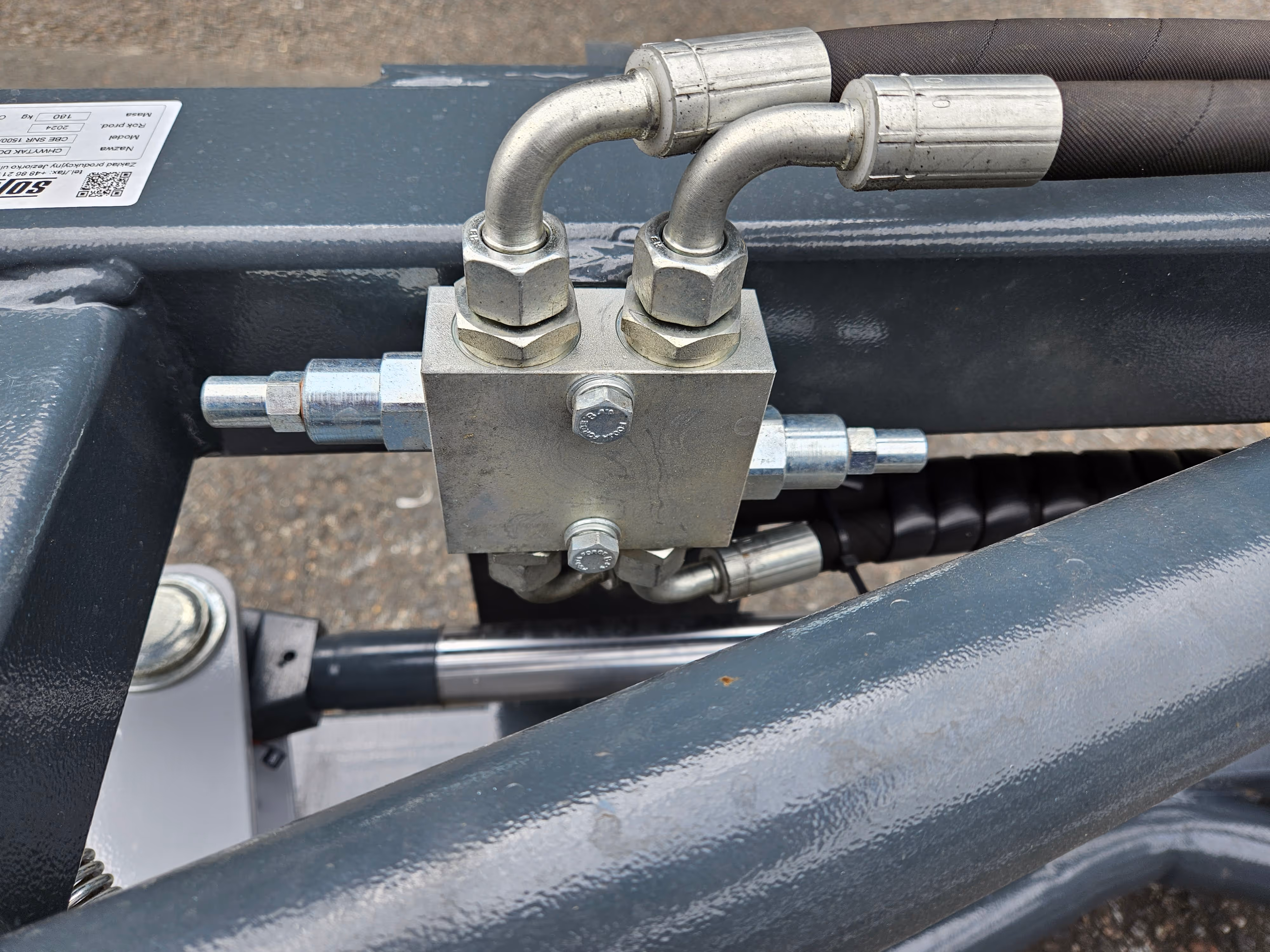 Pince à enrubannage 1500 attache Weidemann Wacker neuson Sonarol avec défauts