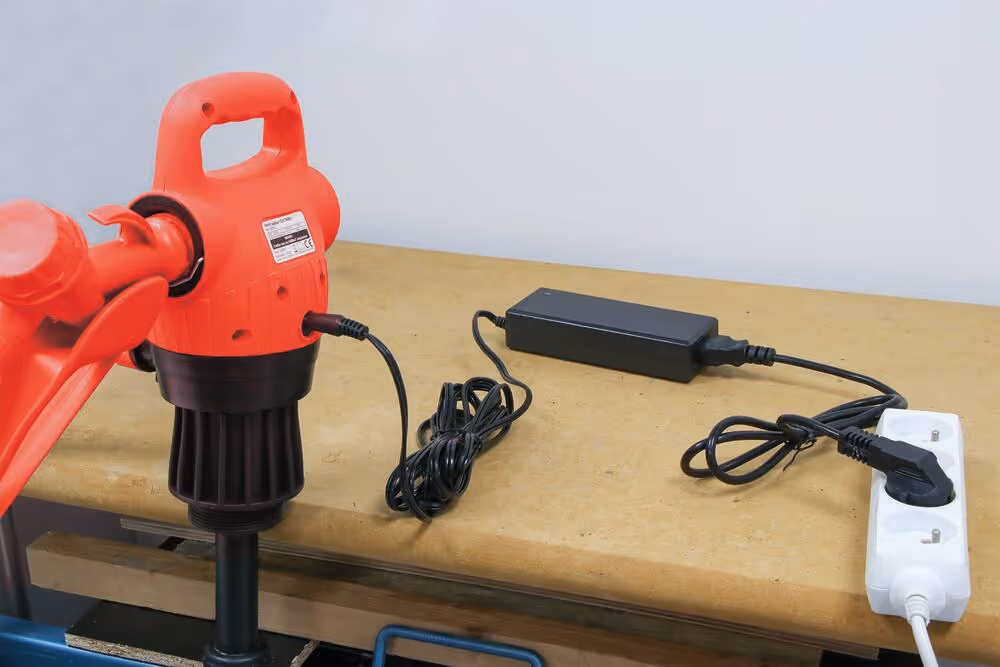 POMPE GASOIL ELECTRIQUE 12/230V - TUBE TELESCOPIQUE 850-1250MM