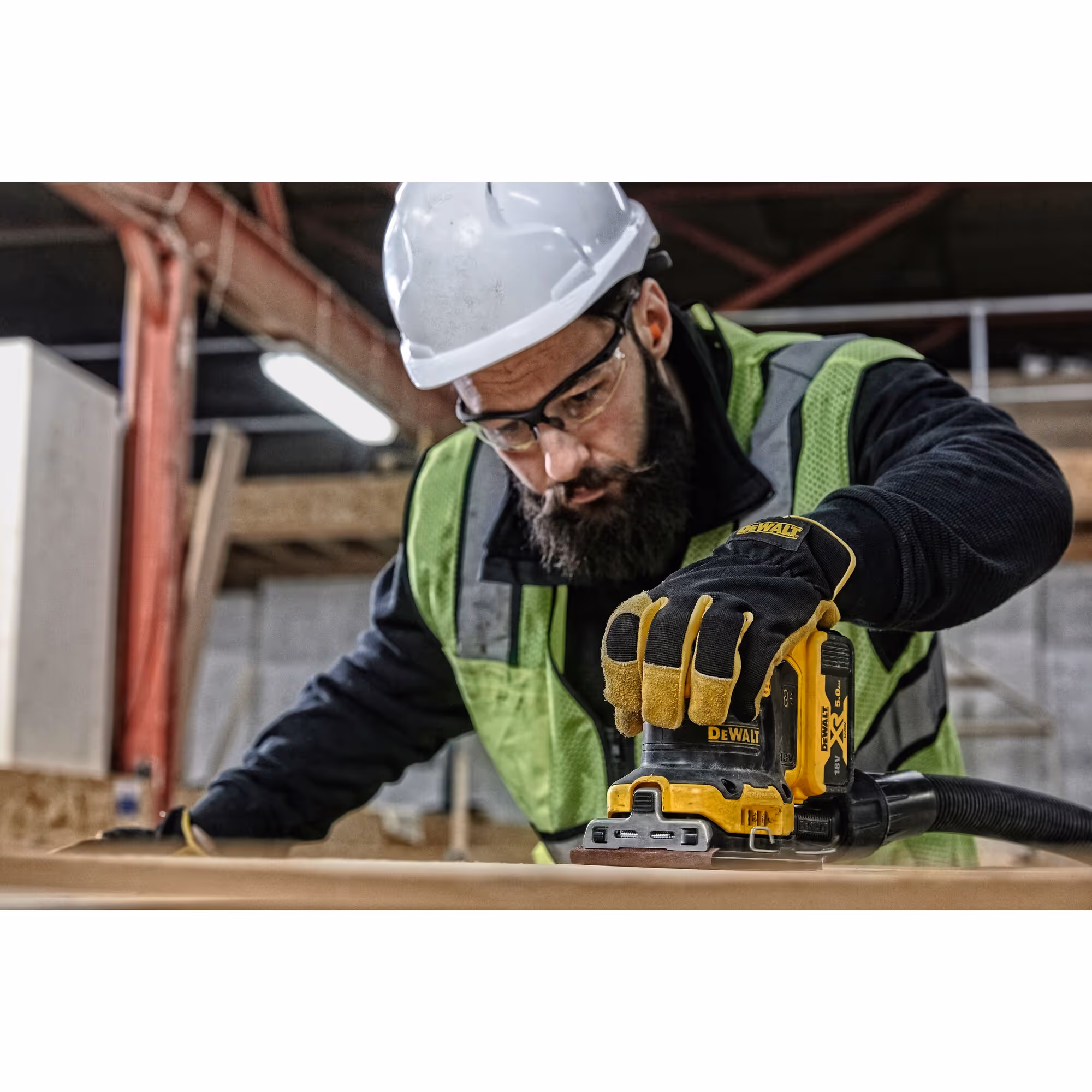 Ponceuse 1/4 de feuille XR 18 + 1/4 feuille abrasive offerte AGZ000672717