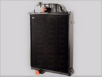 Radiateur A:794, B:524, C:67, D:51, E:51mm John Deere AR49454 adaptable