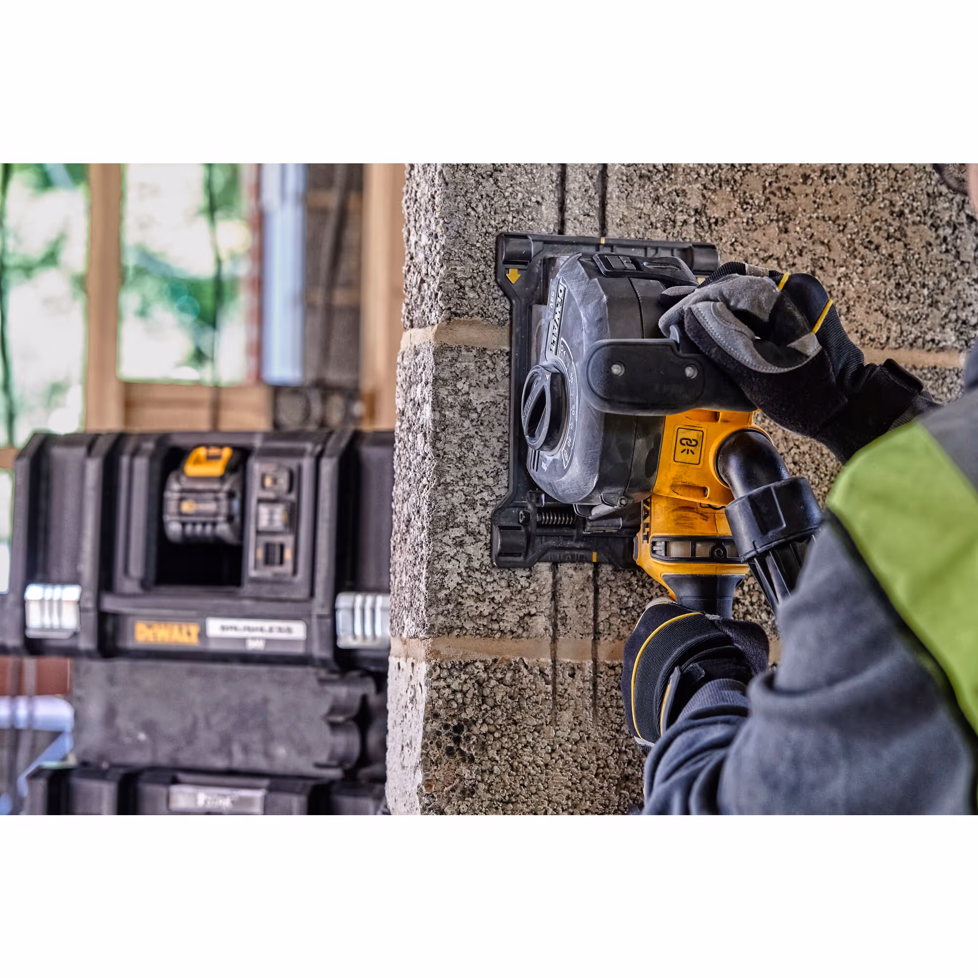 Rainureuse à béton XR FLEXVOLT 54V 2Ah Li-Ion Brushless