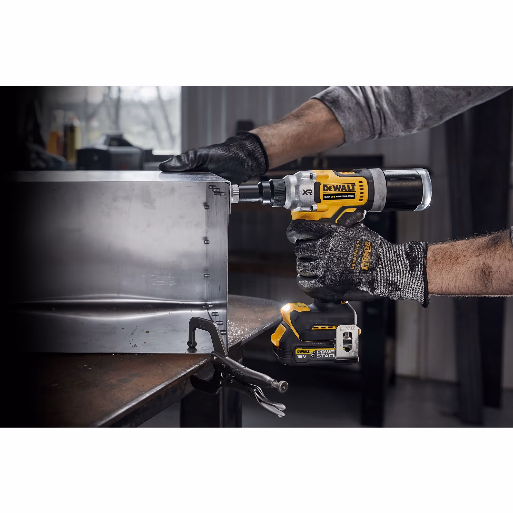 Riveteuse XR 18V 1.7Ah Li-Ion Brushless 6.4 mm - POWERSTACK renforcée