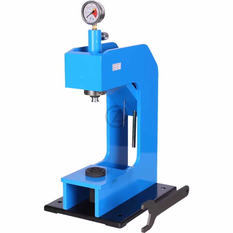 Riveteuse hydropneumatique, 19 pièces