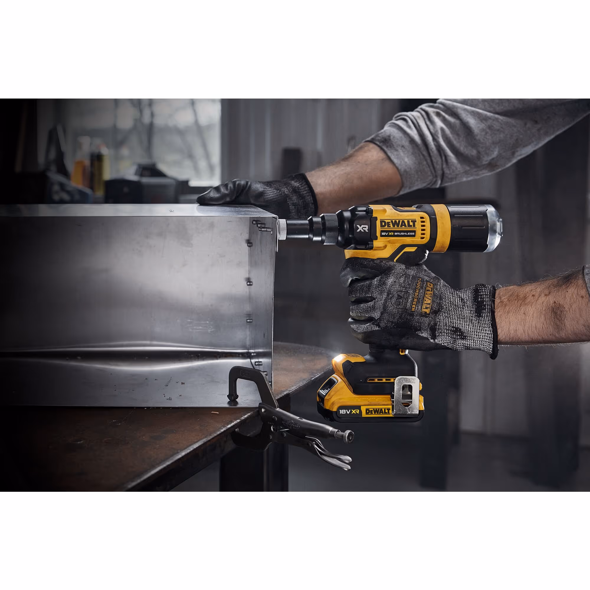 Riveteuse XR 18V Brushless 4.8 mm sans batterie ni chargeur