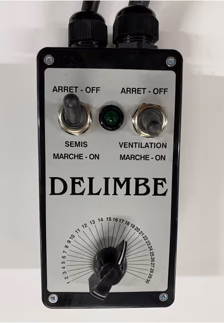 Saleuse électrique de fourrage Delimbe T11 120L avec boitier de commande standard