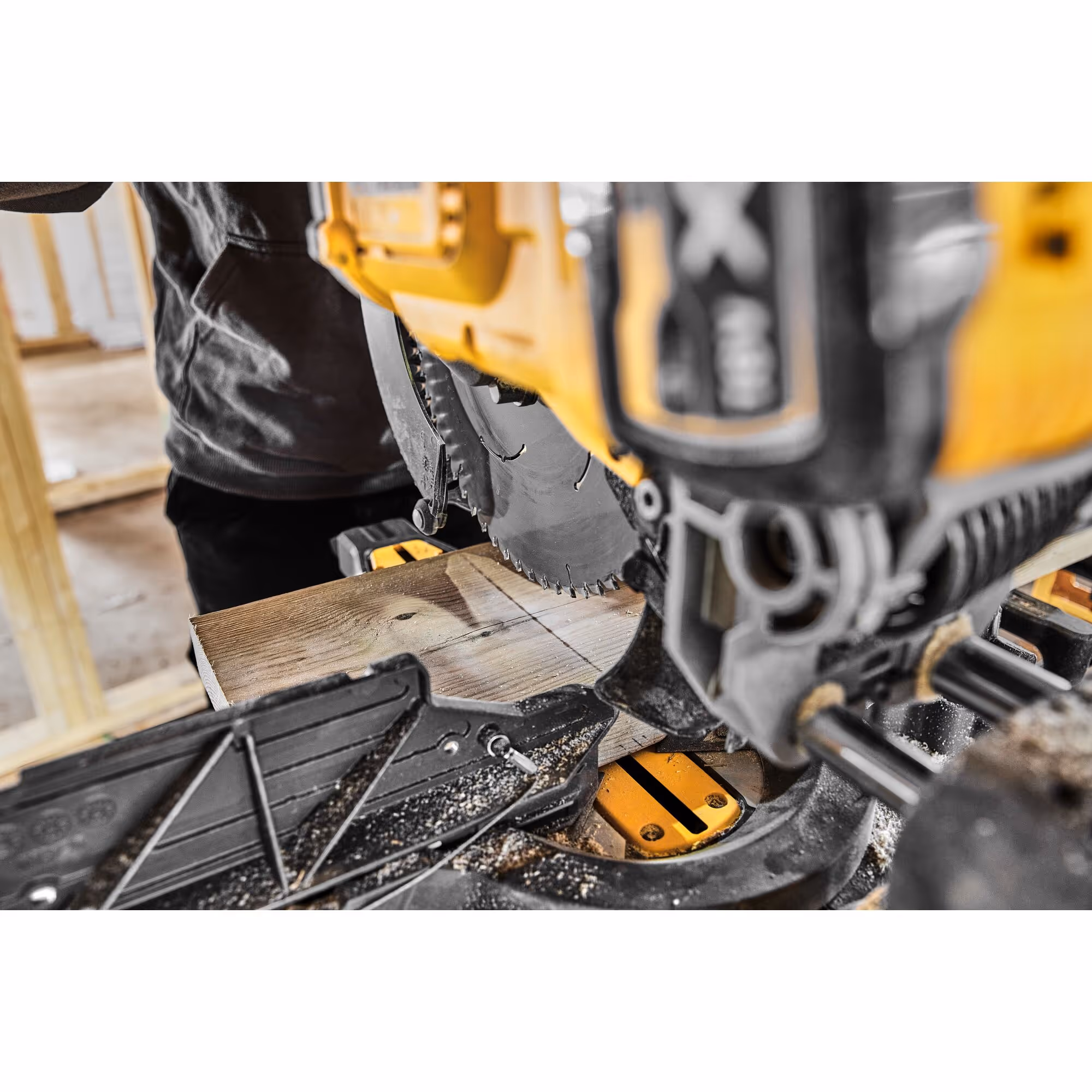 Scie à onglets XR FLEXVOLT 54V 3Ah Li-Ion Brushless 305 mm avec batterie