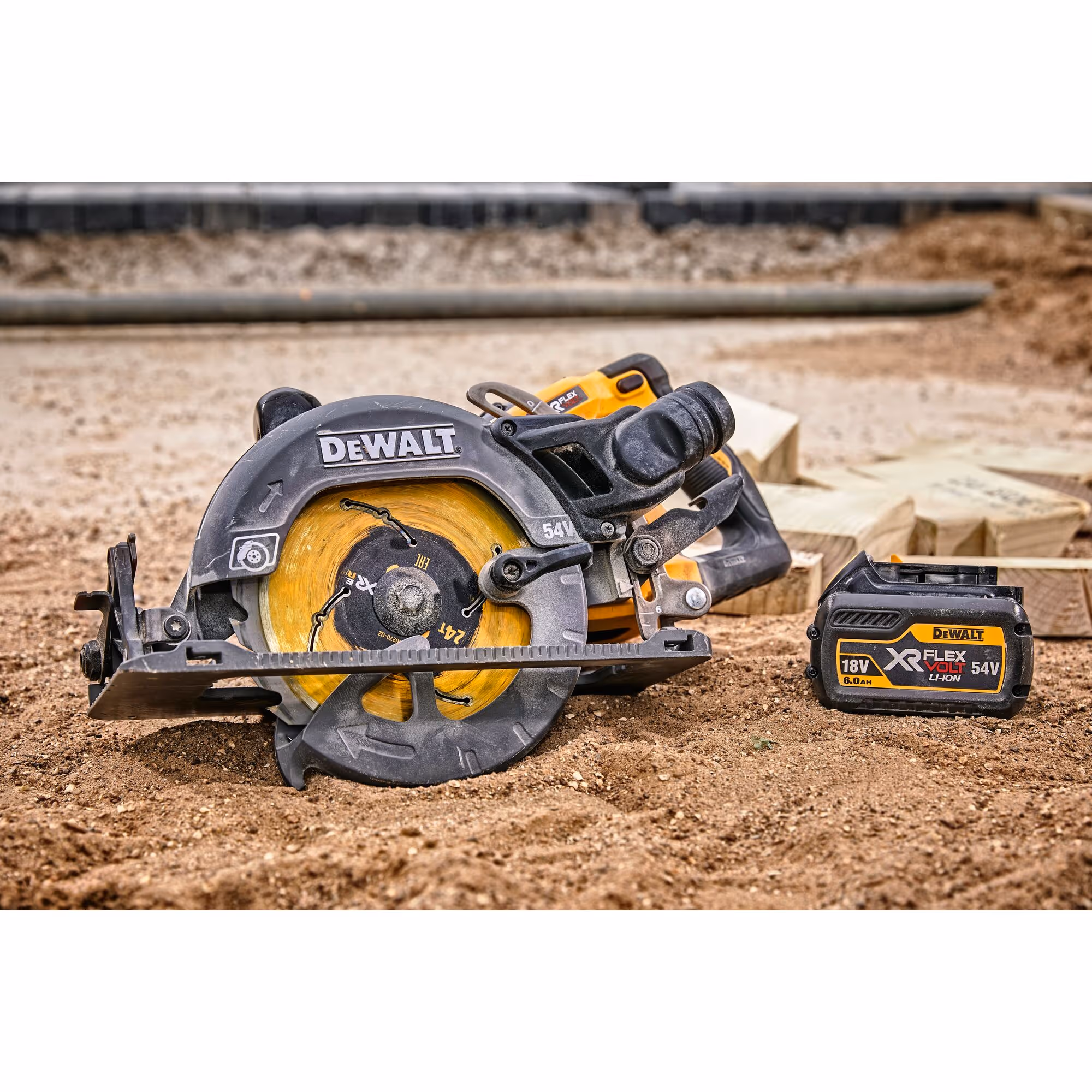 Scie circulaire Construction XR FLEXVOLT 54V Brushless 190 mm Sans batterie ni chargeur