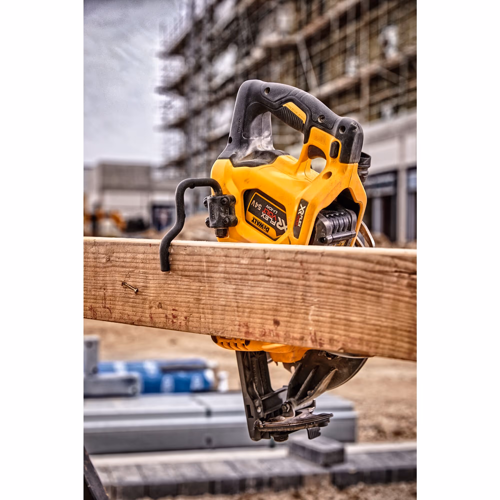 Scie circulaire Construction XR FLEXVOLT 54V Brushless 190 mm Sans batterie ni chargeur