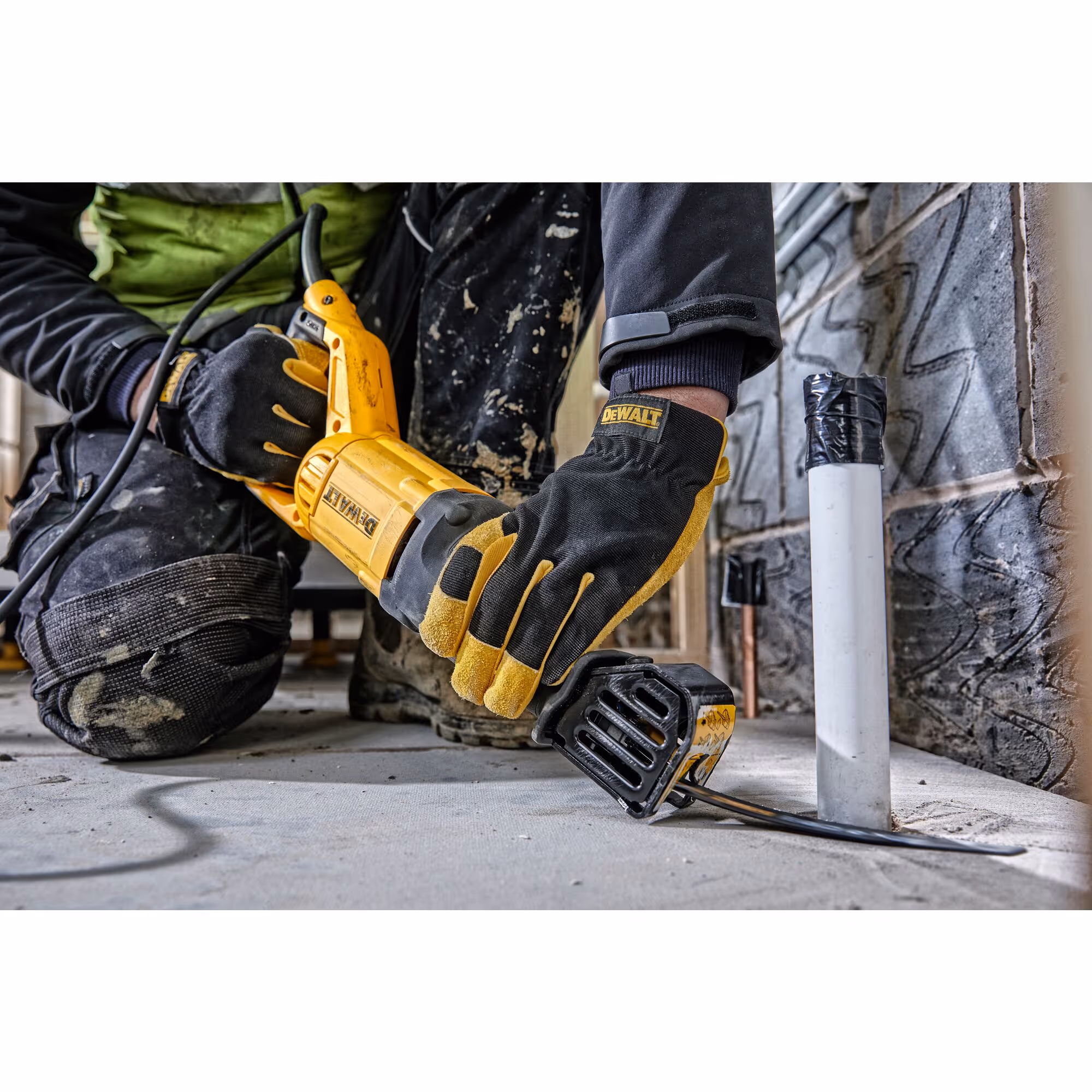 Scie sabre 1100W