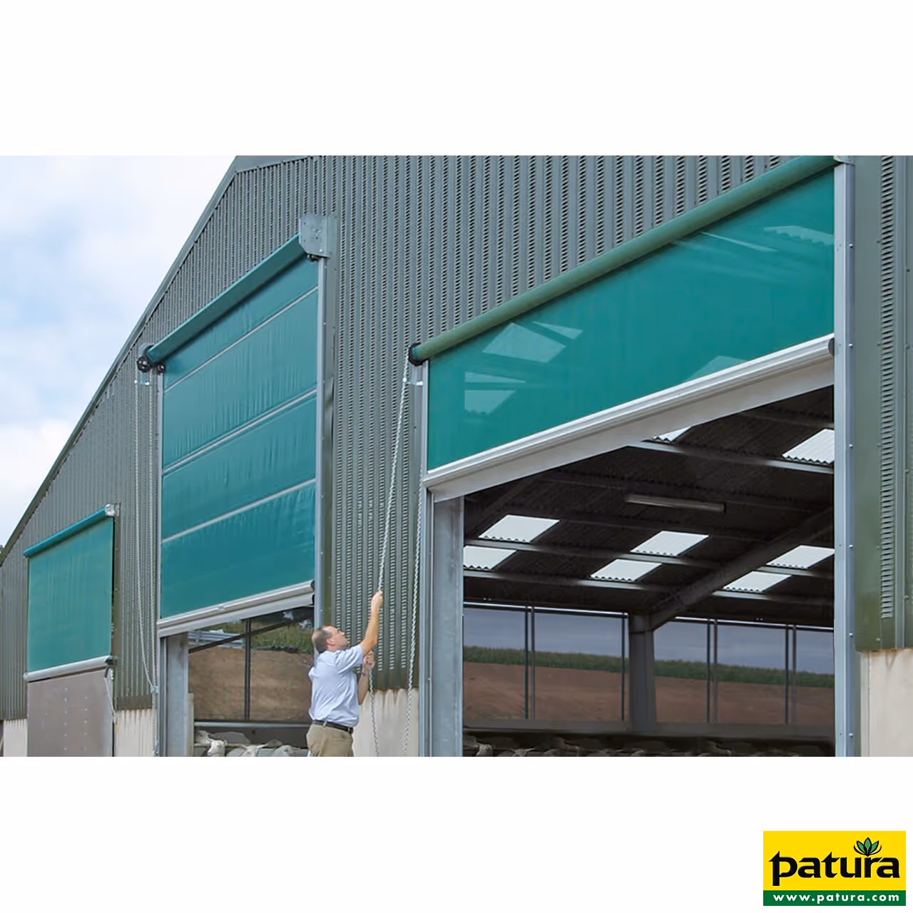 Store rapide 5/3, Haut. 3.10 m, Larg. 5,00m, avec rails de guidage