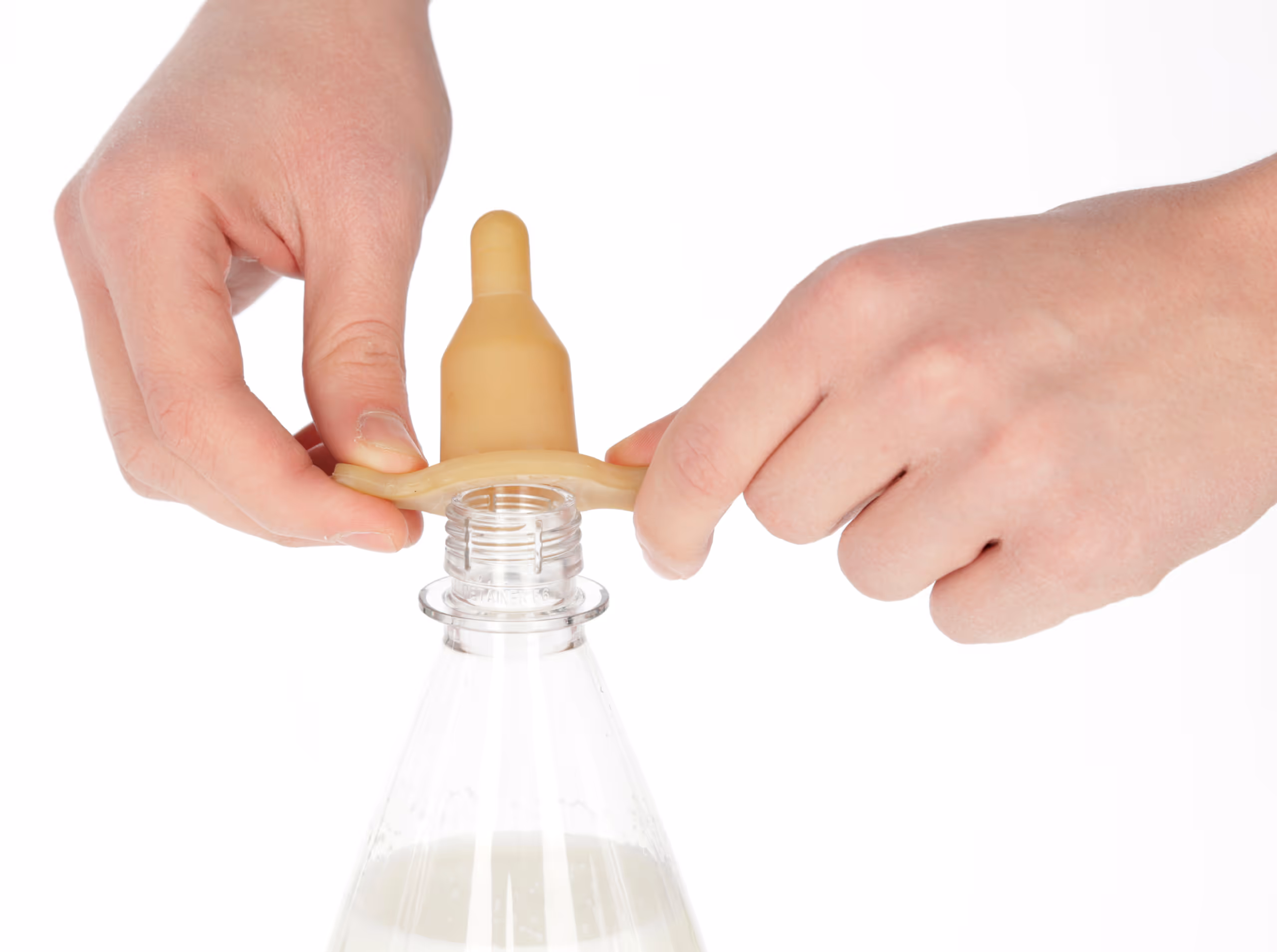 Tétine pour bouteille 
