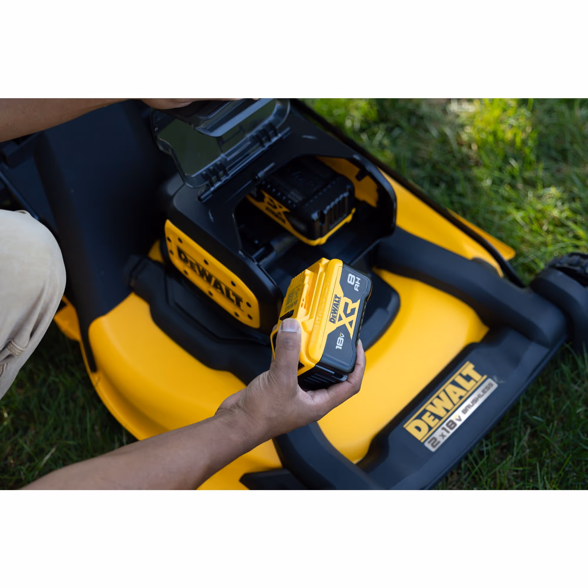 Tondeuse 53 cm XR 2 X 18V Brushless