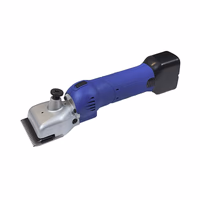 Tondeuse à lames bovins Clipster dos et queue  sur batterie