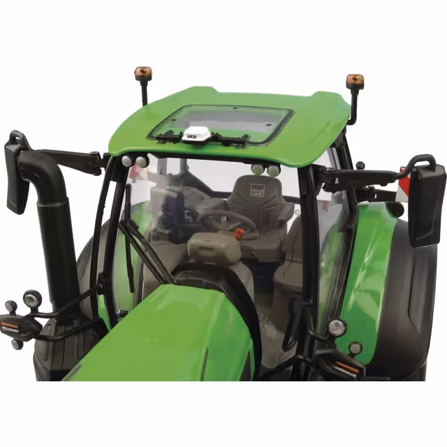 TRACTEUR DEUTZ-FAHR 8280 TTV AU 1/32EME UNIVERSAL HOBBIES