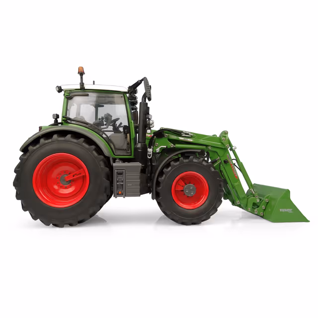 TRACTEUR FENDT 618 VARIO AVEC CHARGEUR FRONTAL AU 1/32EME UNIVERSAL HOBBIES