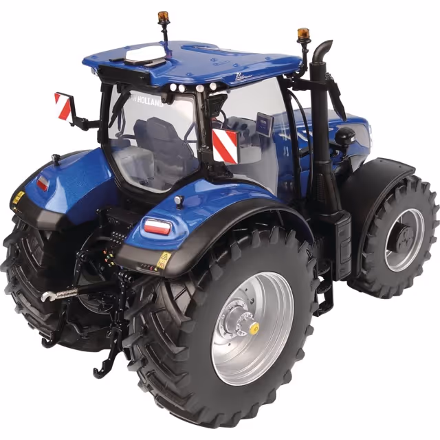 TRACTEUR NEW HOLLAND T7.300 BLUE POWER AU 1/32EME UNIVERSAL HOBBIES