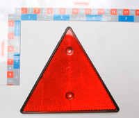 Triangle Reflechissant Rouge Votre Ref : S 3869 Plan 10990062 Du 18.04.14 