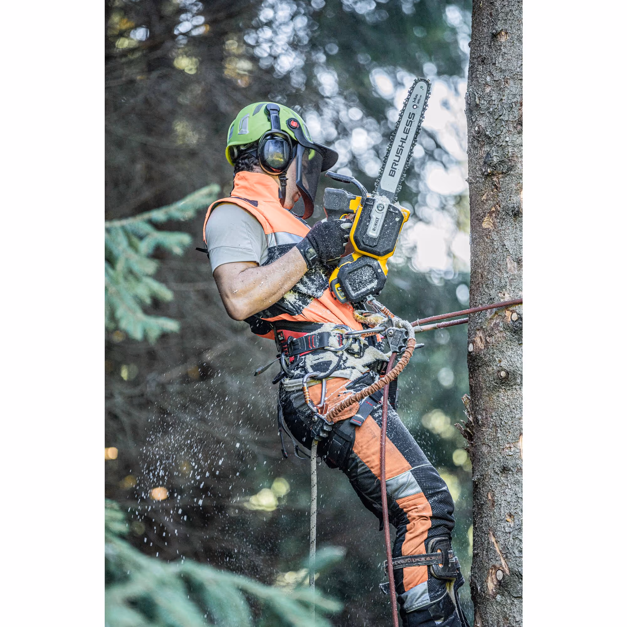 Tronçonneuse d'élagage 35 cm XR FLEXVOLT 54V Brushless