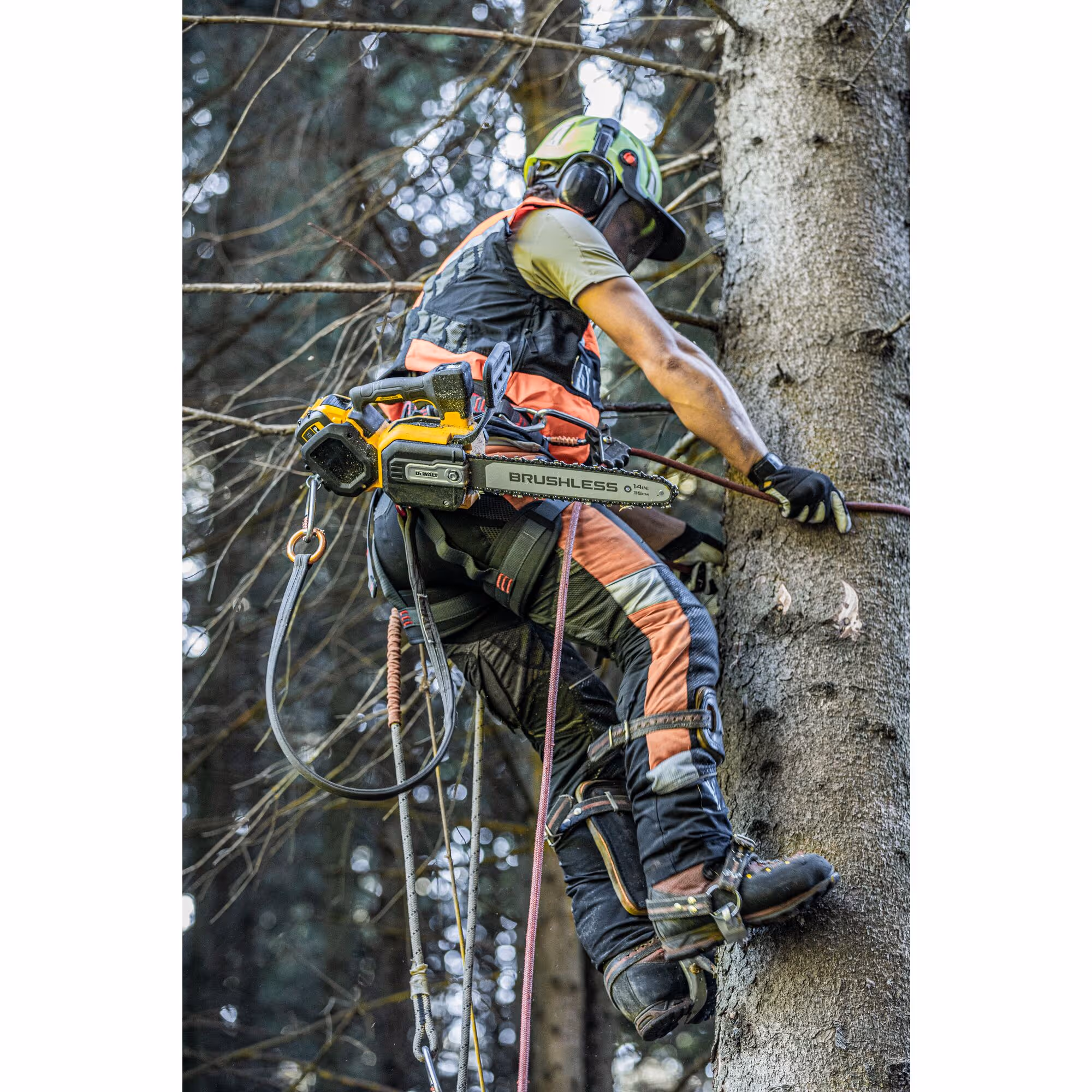 Tronçonneuse d'élagage 35 cm XR FLEXVOLT 54V Brushless