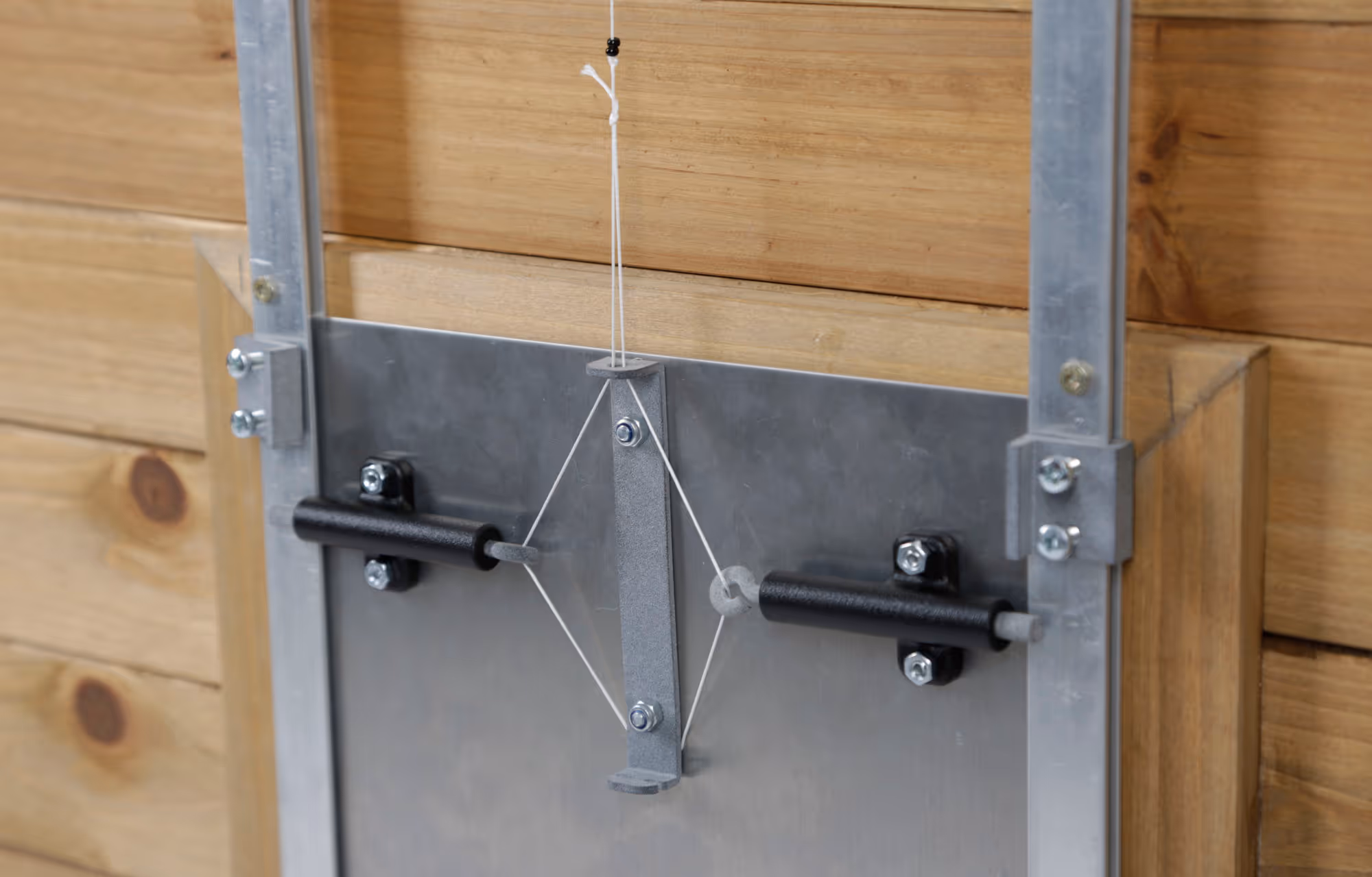 Verrouillage automatique porte poulailler automatique