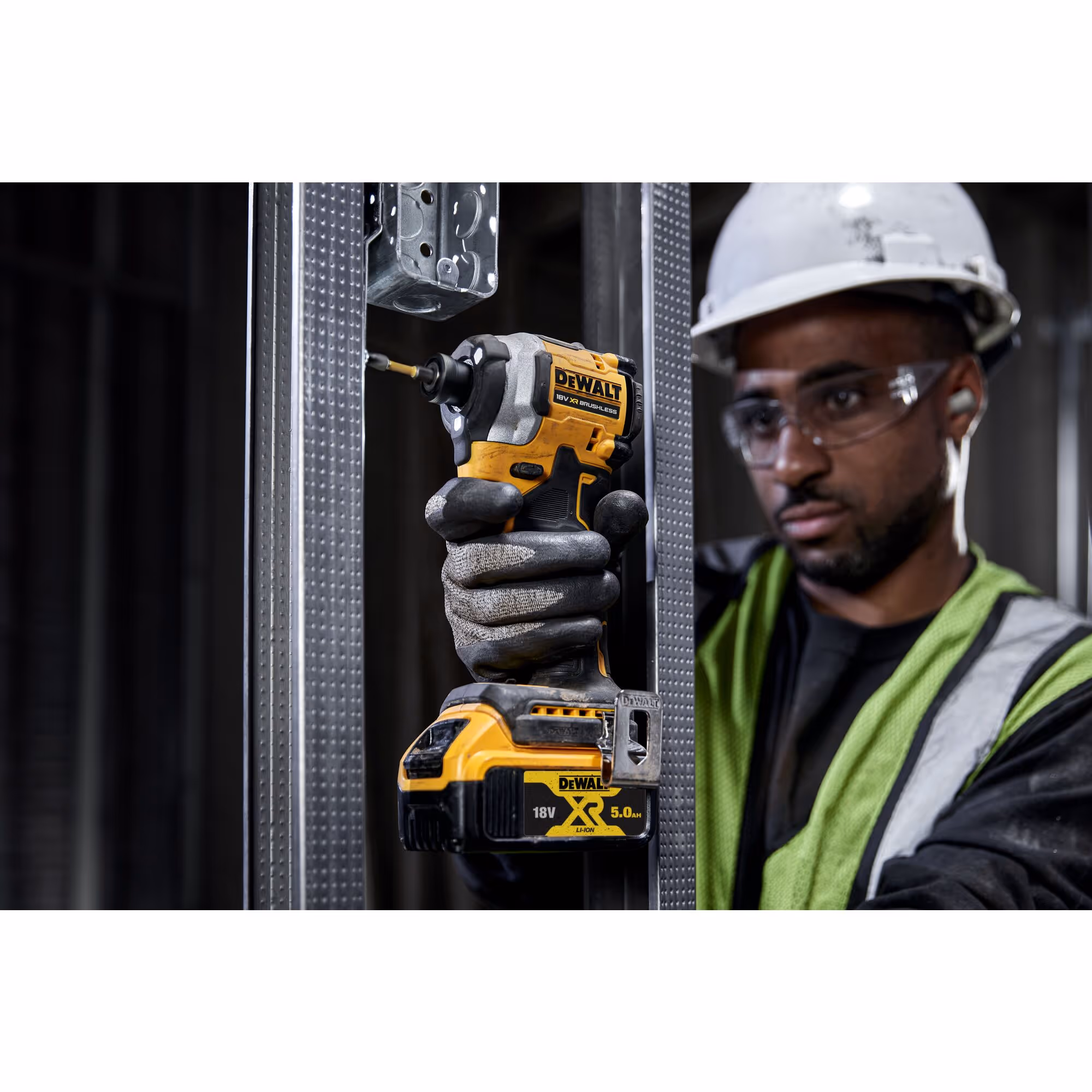Visseuse à chocs ultra compacte XR 18V Brushless - sans batterie ni chargeur